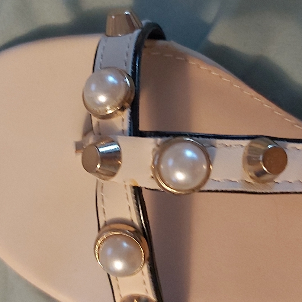 Steve Madden Pearl-Embellished Nude and Black T-Strap Sandals - Picture 2 of 11